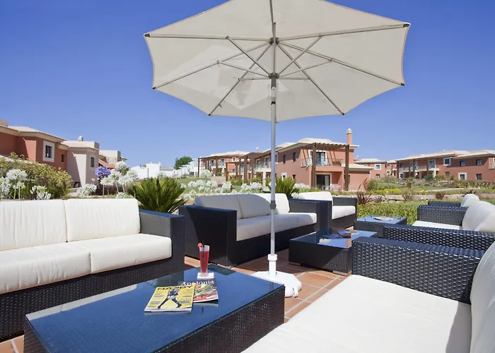 منتجع Monte Santo كارفويرو