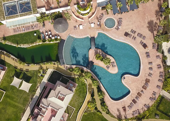 منتجع Monte Santo كارفويرو