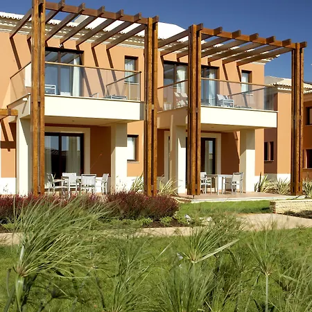 Monte Santo Курортный комплекс Карвоейру